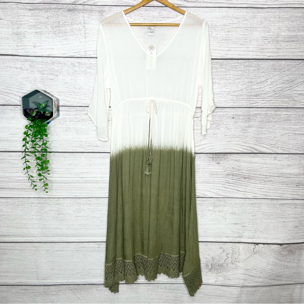 NWT Boho Chic White & Olive Green Maxi Dress Size Medium